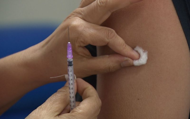 São Paulo inicia campanha de vacinação contra gripe em resposta ao aumento de casos