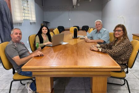 Relatório conclusivo da comissão aborda decreto sobre sepulturas negligenciadas no Cemitério Municipal