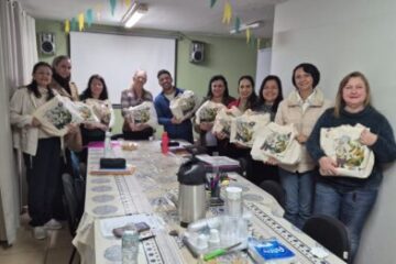 Novas aquisições de literatura infantil enriquecem Salas de Recursos Multifuncionais da rede municipal