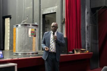 Cine-Teatro Municipal de Monte Alto sedia curso sobre conscientização racial