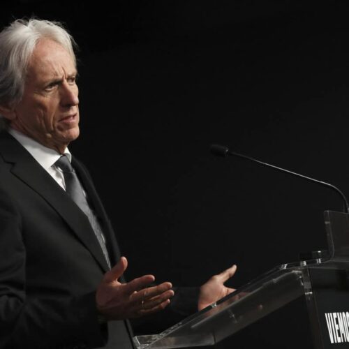 Jorge Jesus dá recado contundente a Neymar: ‘Você está acabado