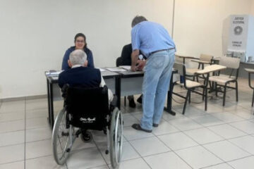 TRE-SP amplia acessibilidade para idosos com novos canais de comunicação nas eleições