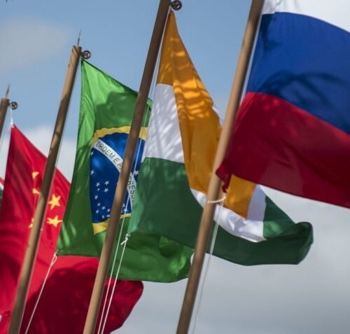 BRICS intensifica desenvolvimento de corredores comerciais estratégicos e fortalece parcerias
