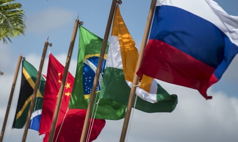 BRICS intensifica desenvolvimento de corredores comerciais estratégicos e fortalece parcerias