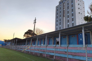 Início do Campeonato Municipal de Futebol com quatro partidas e nova cobertura no Estádio Dr. Edmar Morgado