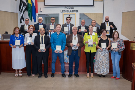 Câmara Municipal celebra 130 anos do Legislativo de Monte Alto com lançamento de livro especial