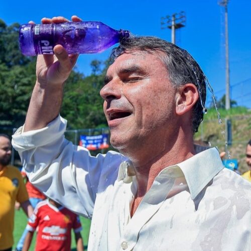 Celebrações da Cultura e do Esporte se Unem em Apoio a Flávio Bolsonaro